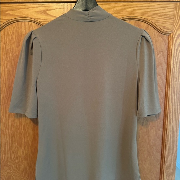 RW & Co. short sleeved blouse - Picture 6 of 10